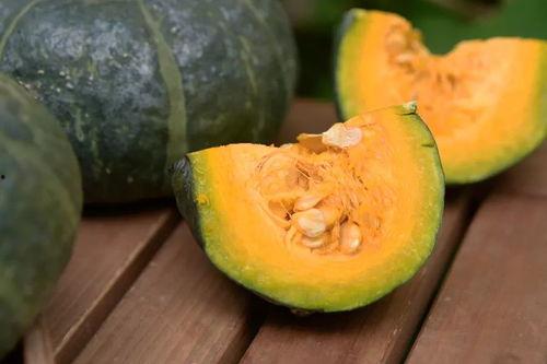 小虾吃贝贝瓜吗,一场奇妙的味蕾邂逅